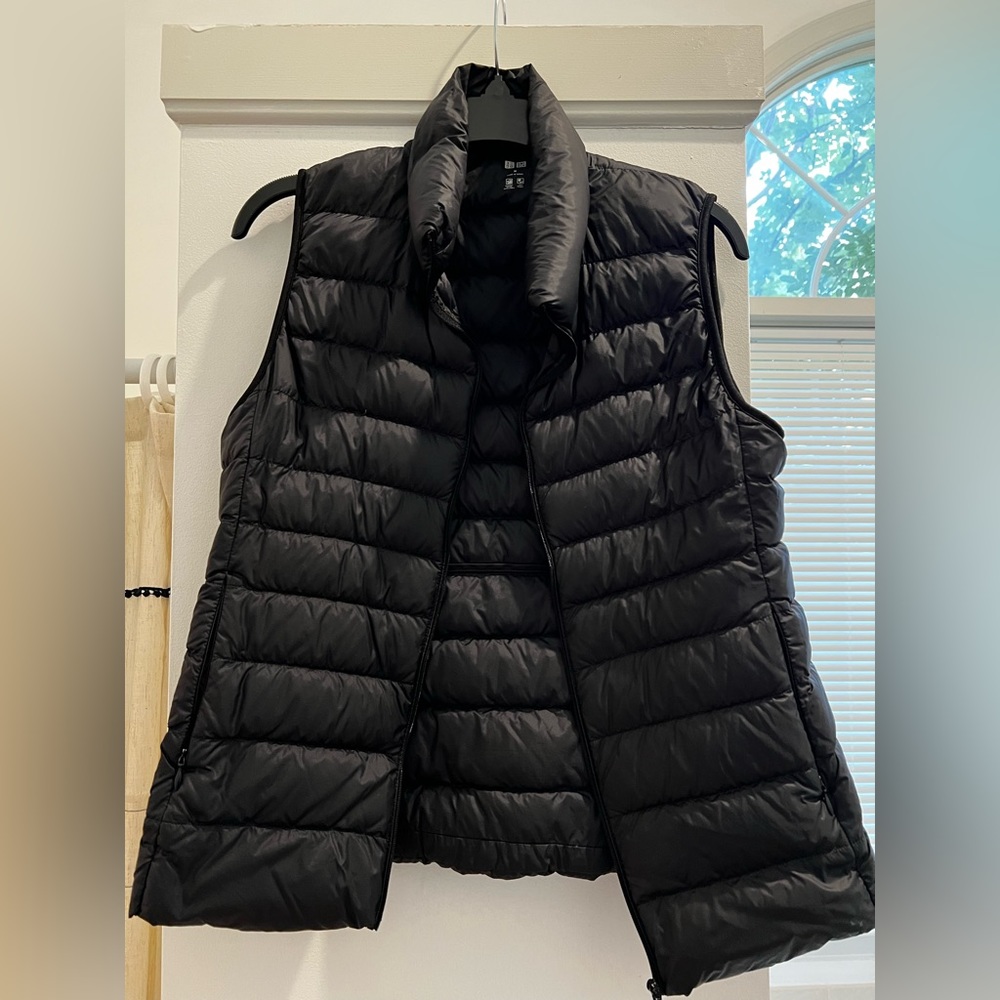 Uniqlo vest